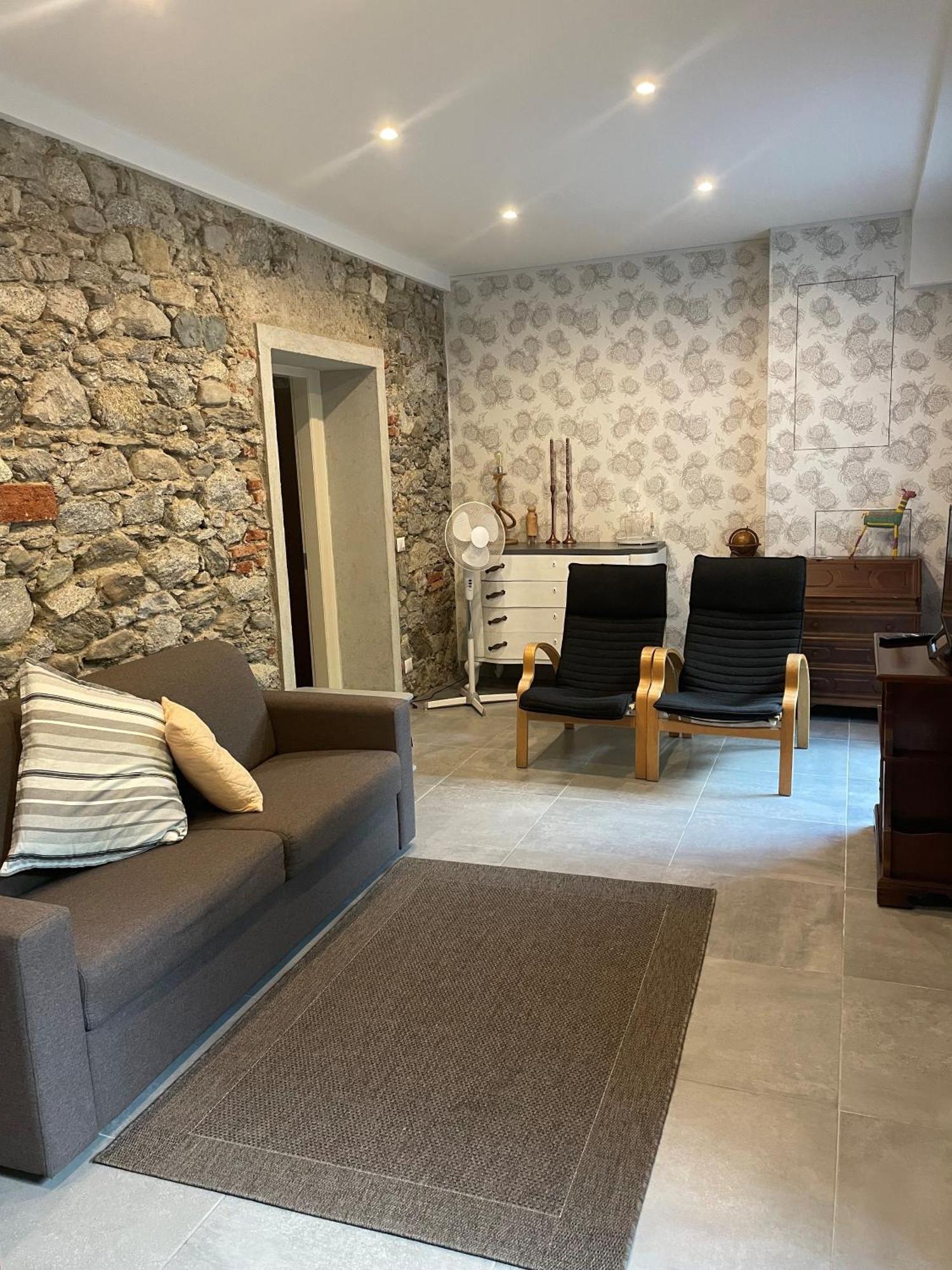 Villa Bacchetta - Stone Cottage Oleggio Castello Екстериор снимка